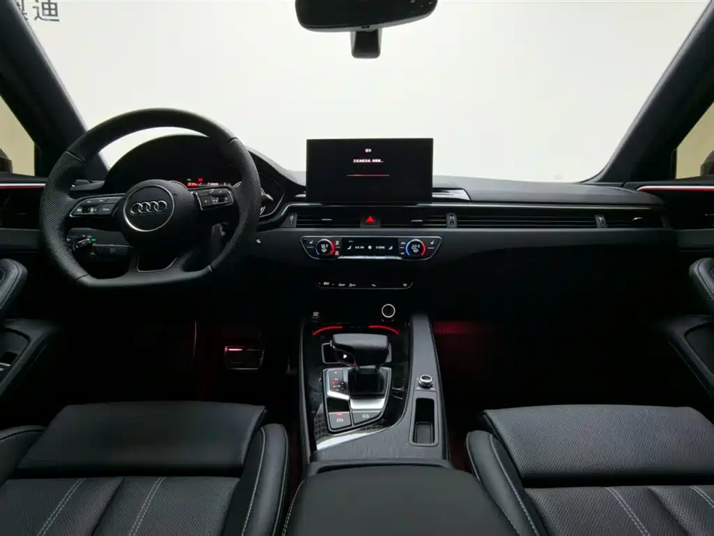 Audi A4L 2024 40 TFSI Luxury Dynamic фото 6
