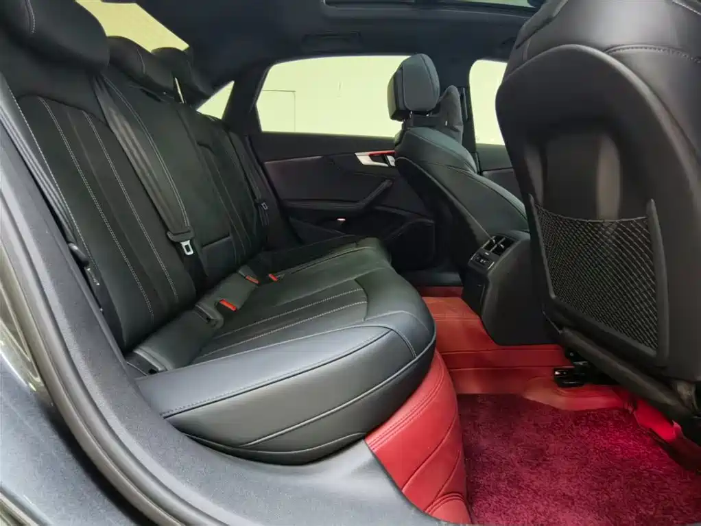 Audi A4L 2024 40 TFSI Luxury Dynamic фото 10