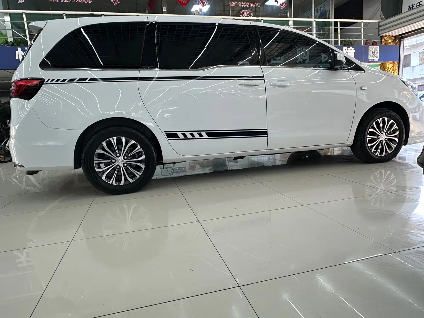 BUICK GL8