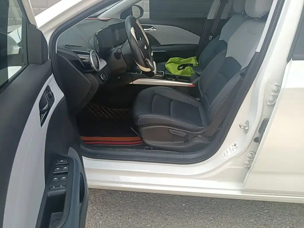 Chevrolet Monza 2024 2024 1.5L Dual-Clutch Delight Edition