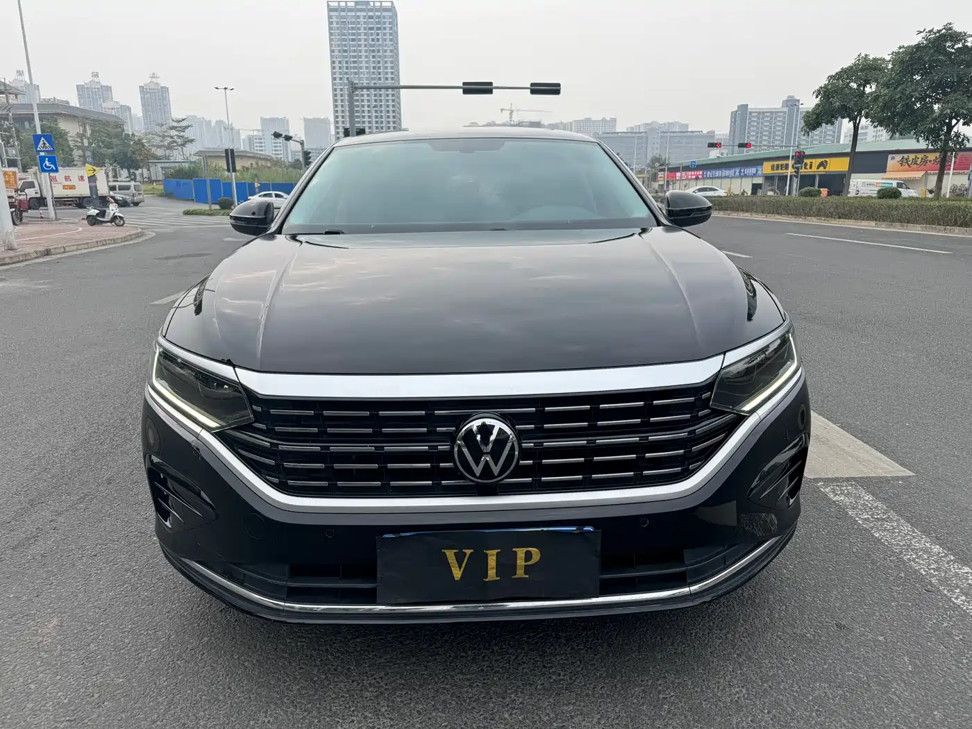 Volkswagen Passat 2023 330TSI Elite Edition фото 2