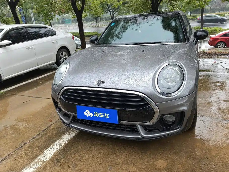 Фото 2 - MINI CLUBMAN