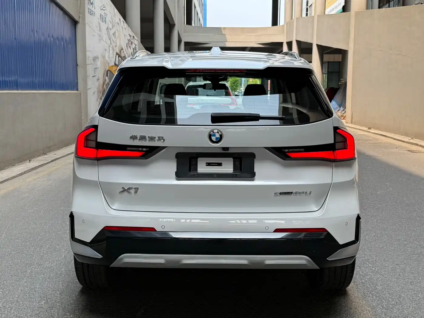 BMW X1 2023 sDrive20Li X Design Package фото 5