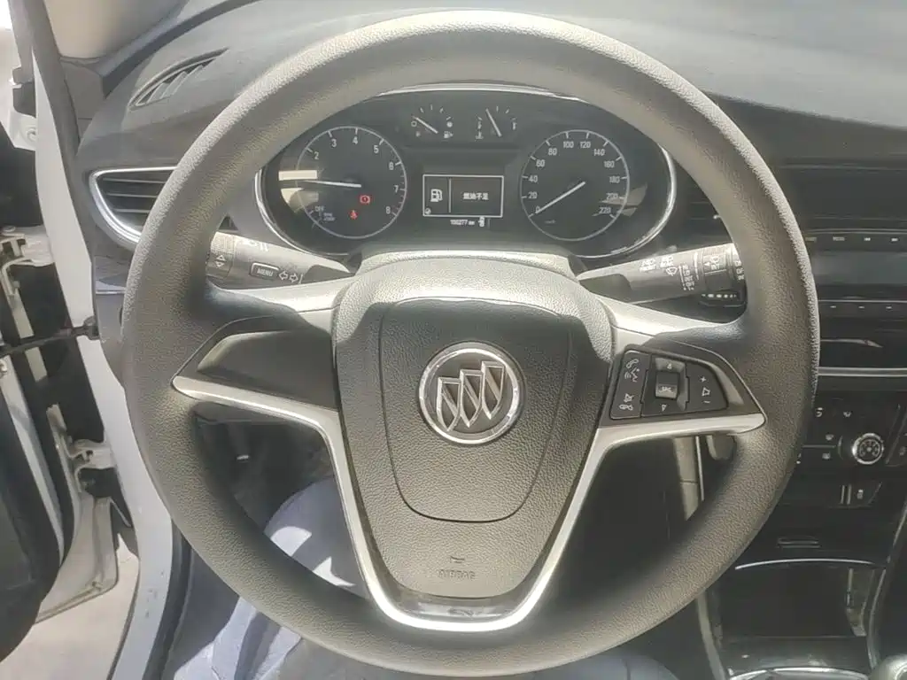 Photo 11 - Buick Encore