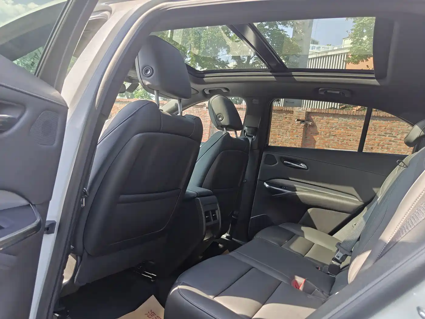 Cadillac XT4 2020 28T FWD Leading Trim фото 10