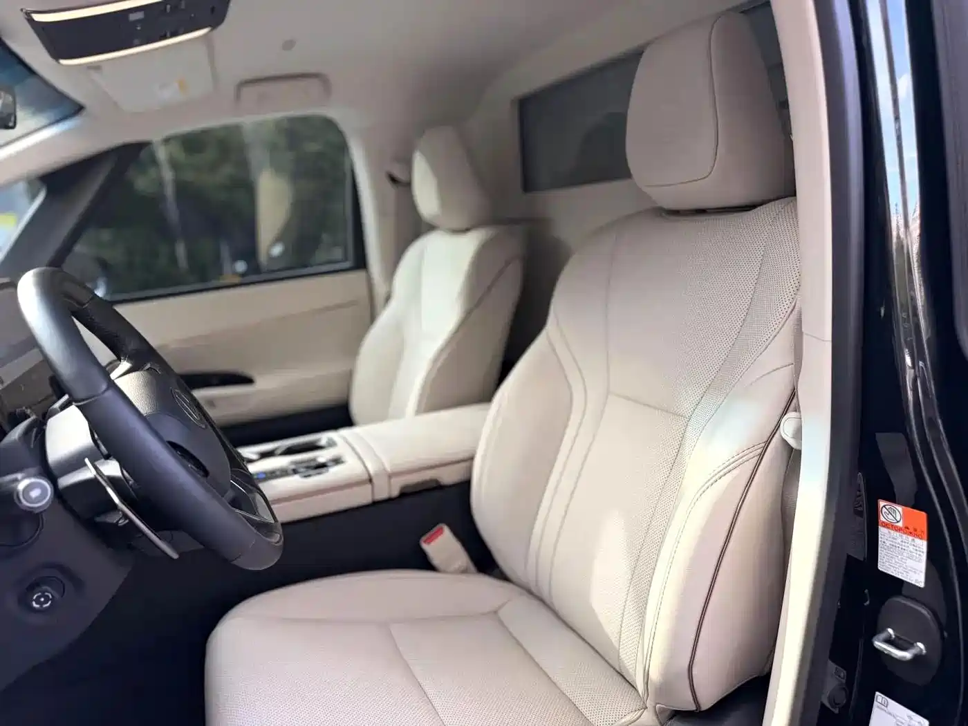 Lexus LM 2024 2023 500h Four-Seat Imperial Edition