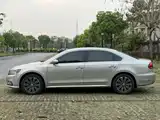 Фото 6 - Volkswagen Passat