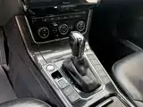 Фото 15 - Volkswagen Passat