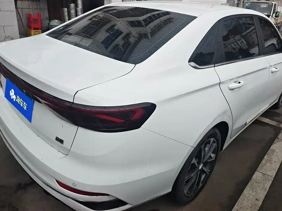 GEELY AUTOMOBILE EMGRAND