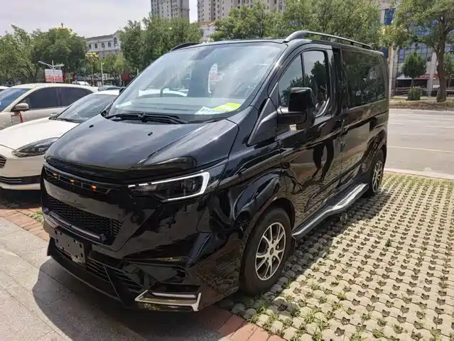 Ford Tourneo 2.0T, автомат, Refined, Премиум, Plus