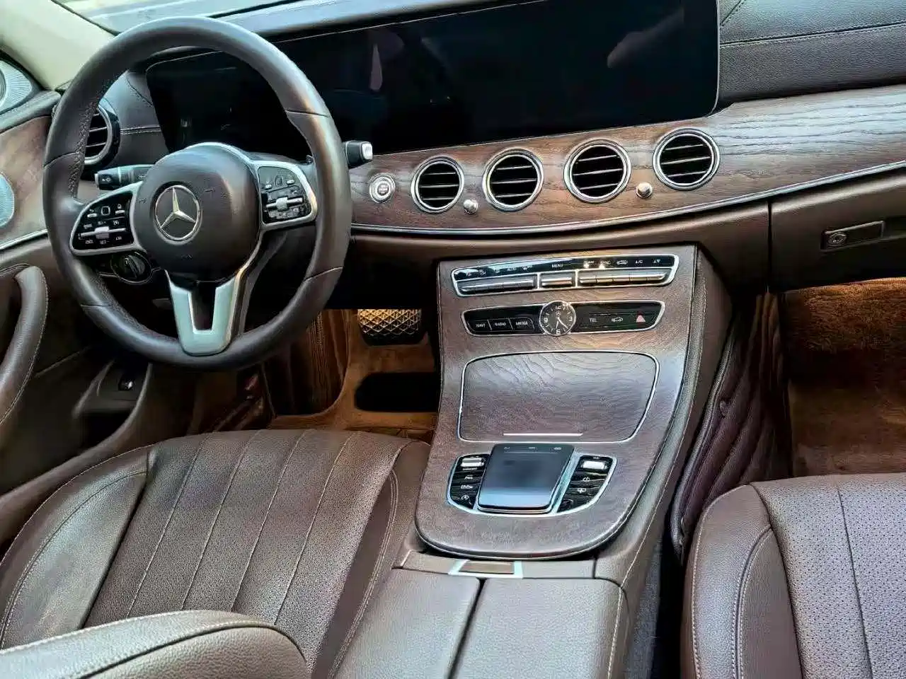 Mercedes-Benz E-Class 2019 Facelift E 300 L Luxury фото 7