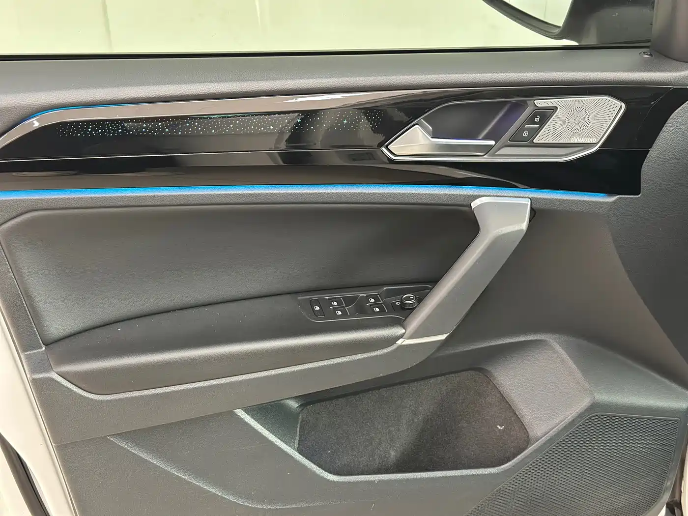 Volkswagen Tayron 2019 330TSI 2WD Luxury China VI фото 5