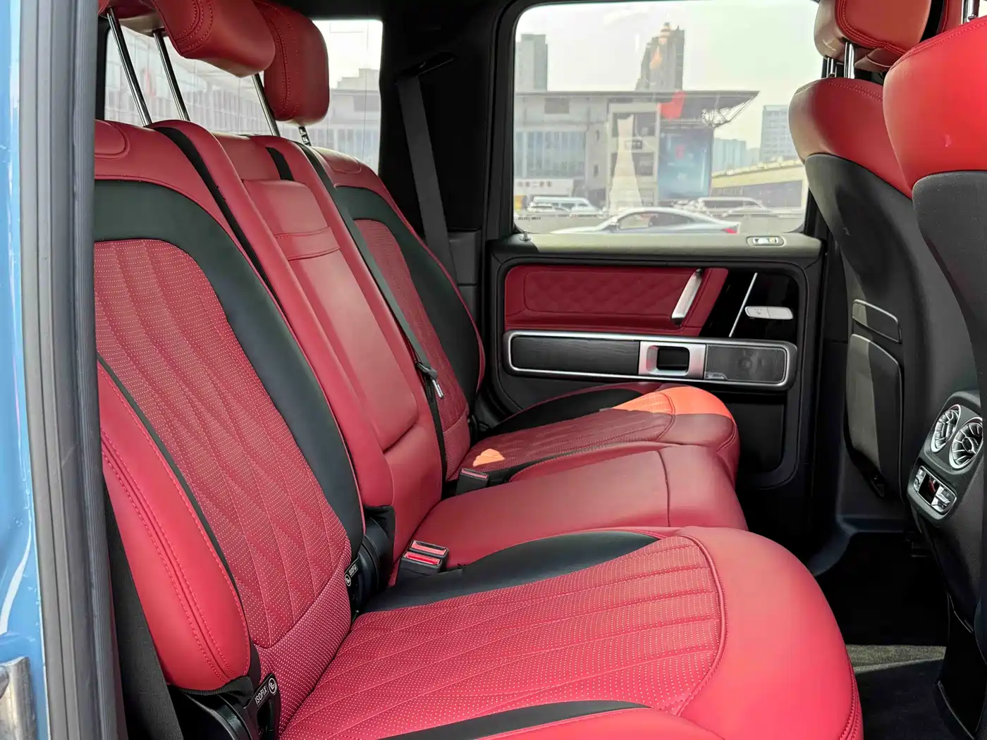 Mercedes-Benz G-Class фото 18