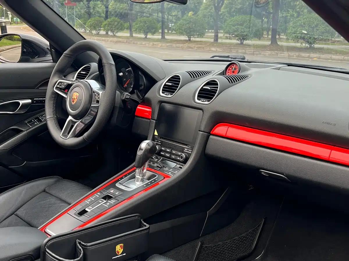Porsche 718 2016 Boxster 2.0T фото 14