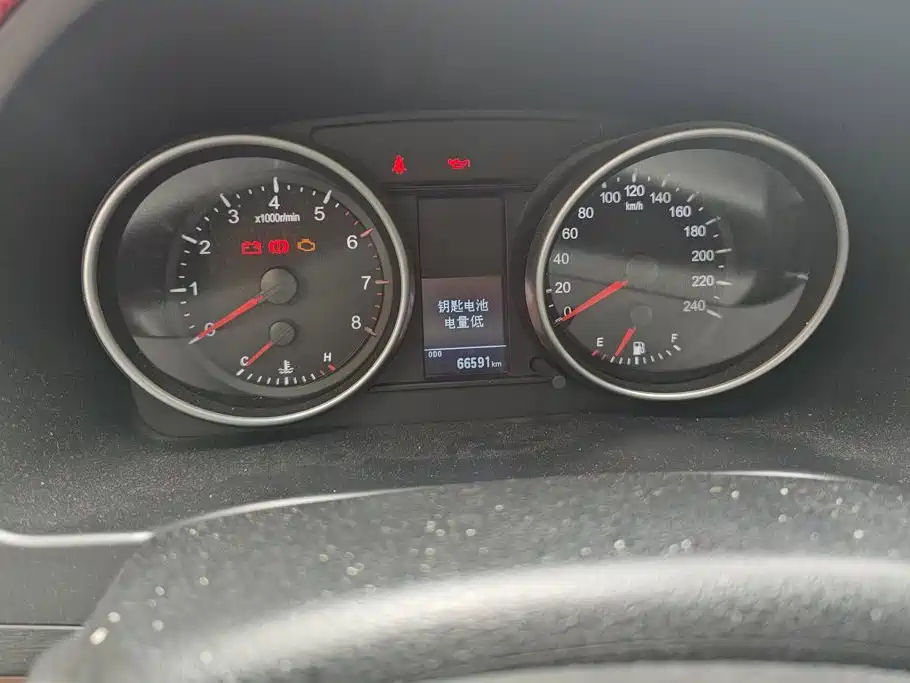 Фото 14 - Haval H6