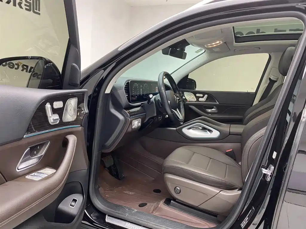 MERCEDES-BENZ GLE