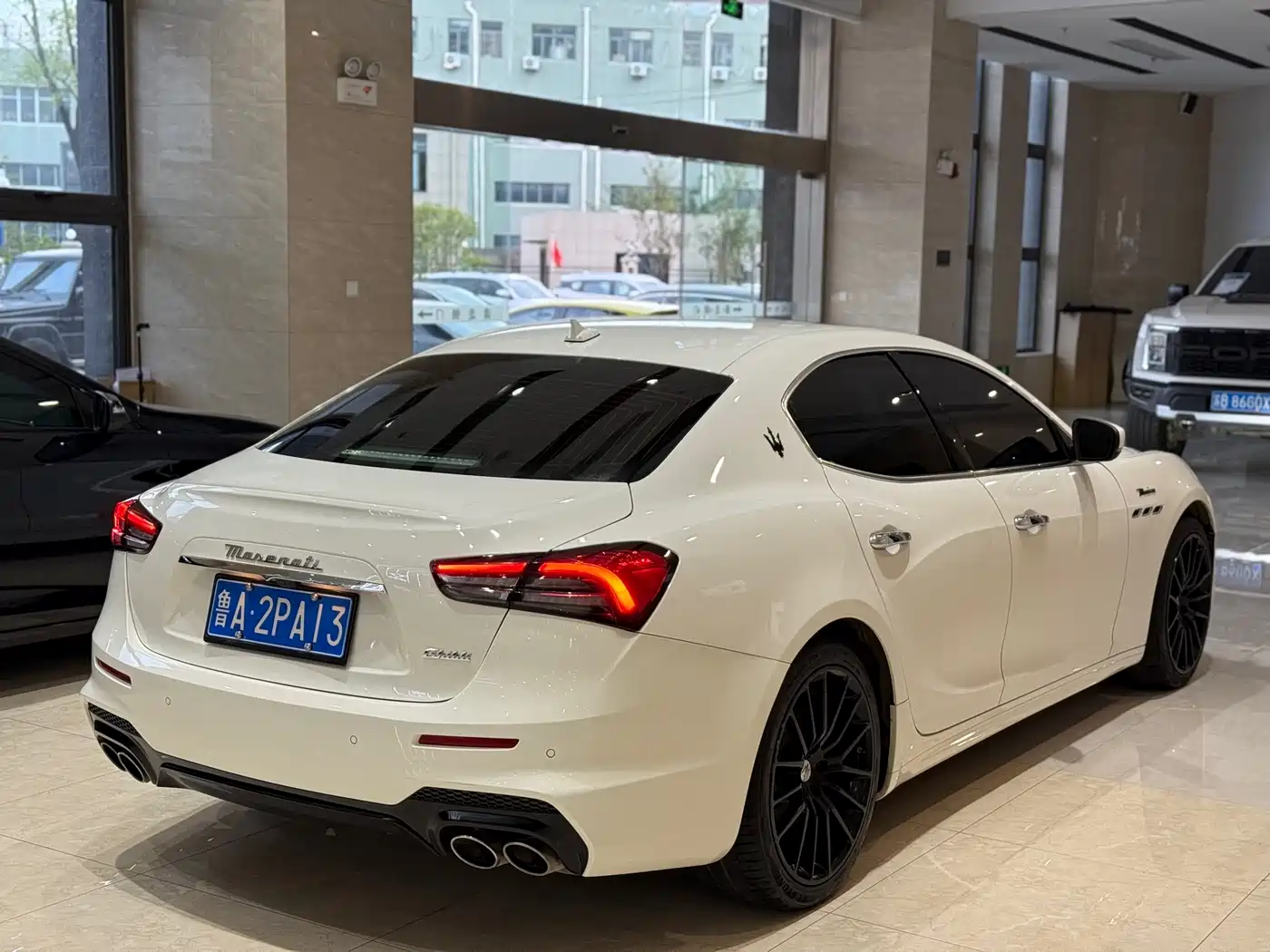 Maserati Ghibli 2023 3.0T Modena фото 19