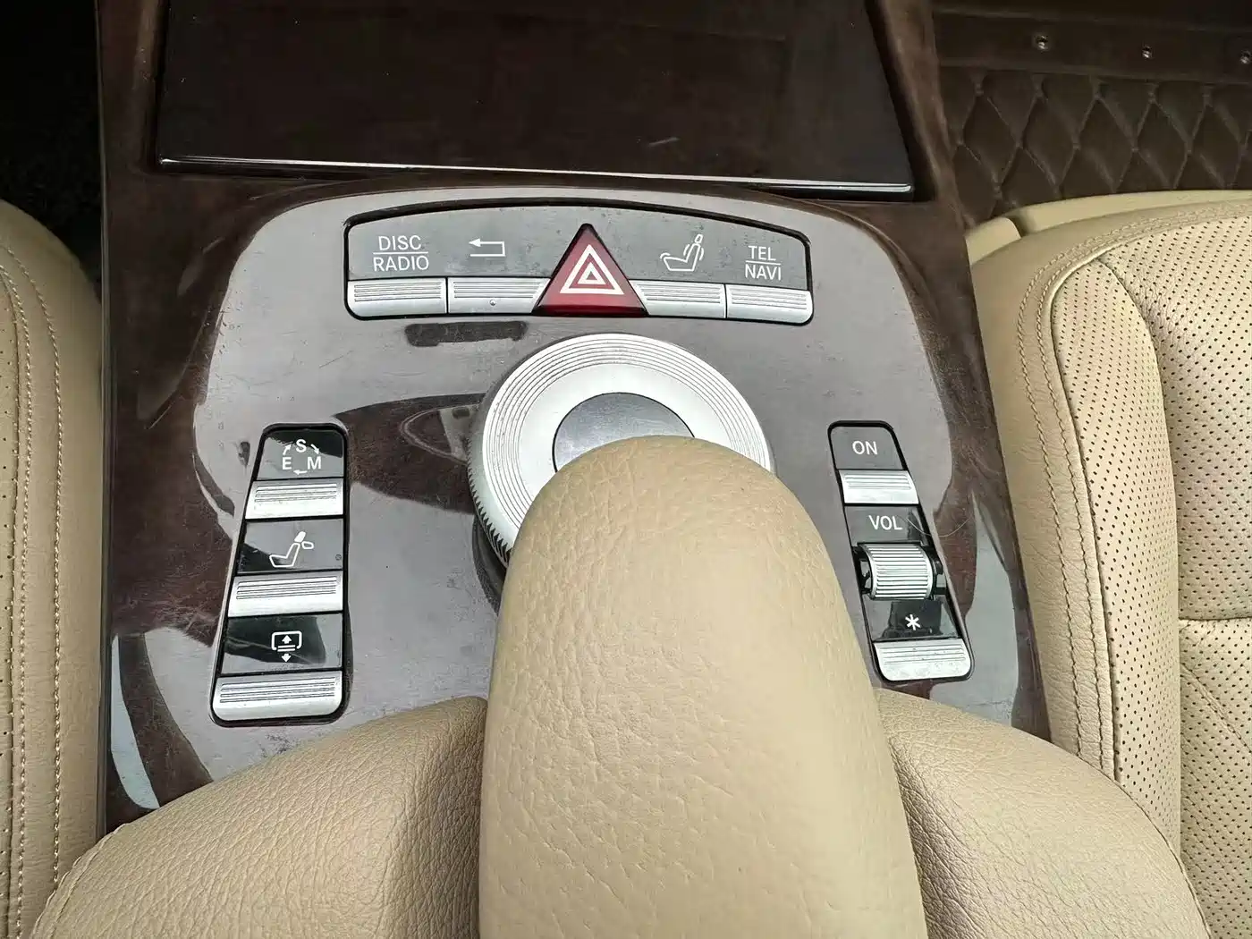 Mercedes-Benz S-Class 2010 Model S 400 L HYBRID фото 12
