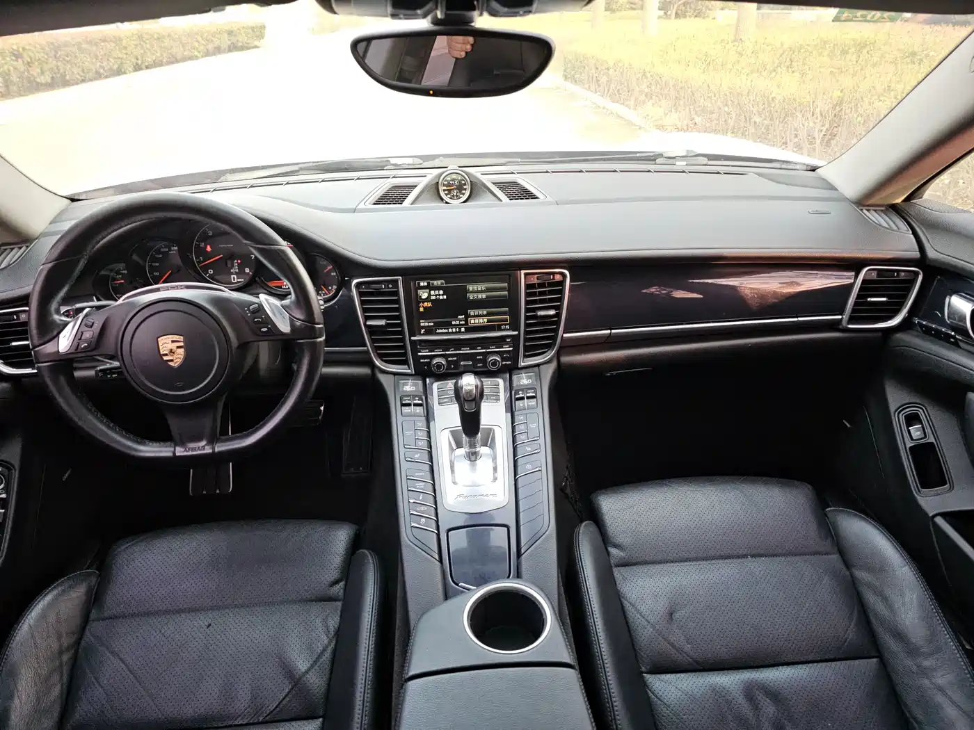Porsche Panamera 2014 Panamera 3.0T фото 12
