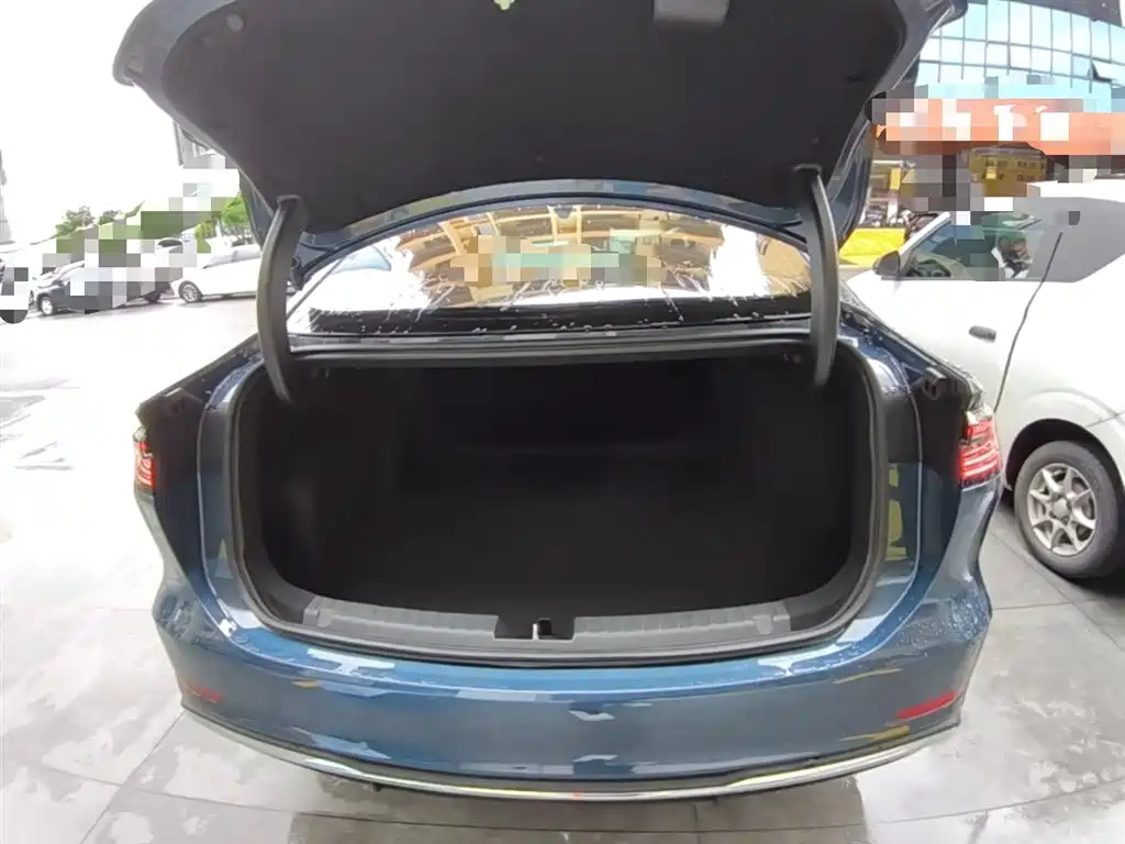 Geely Galaxy Galaxy A7 2025 EM-i фото 19