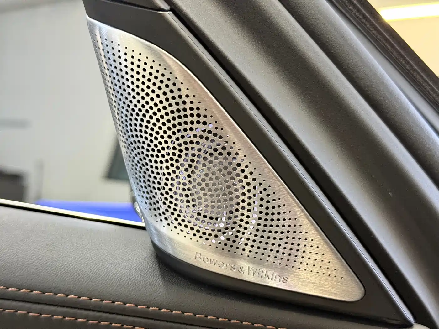 BMW 7 Series 2021 Model 740Li xDrive Executive M Sport Package фото 14