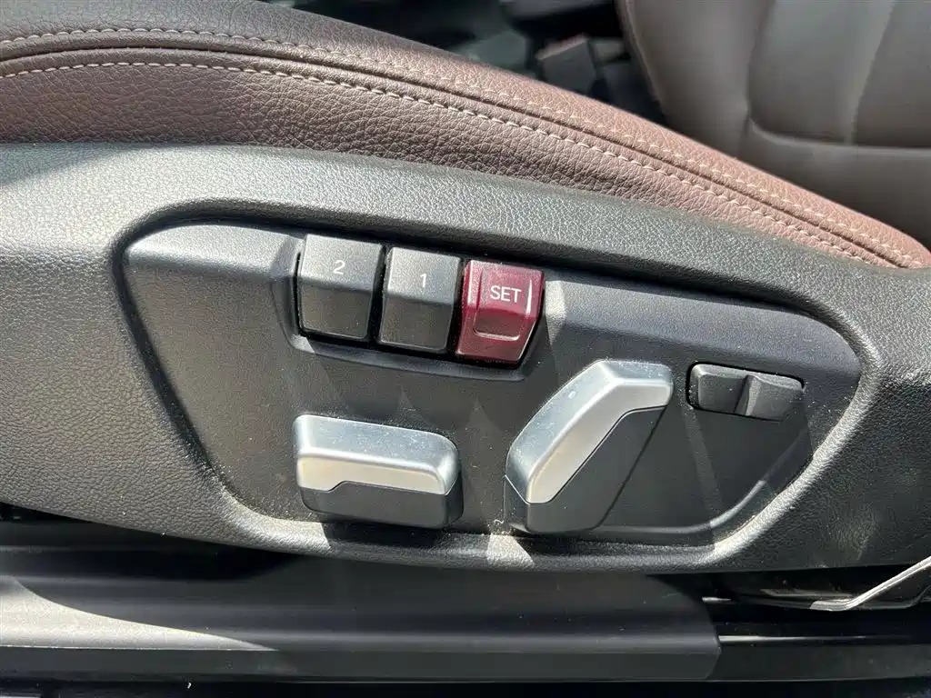 BMW X1 2022 sDrive20Li Fashion фото 11