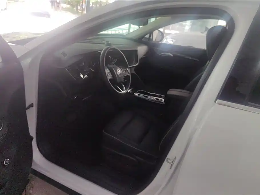 Buick Envision S 2024 Envision S 25T Black Style Edition фото 9