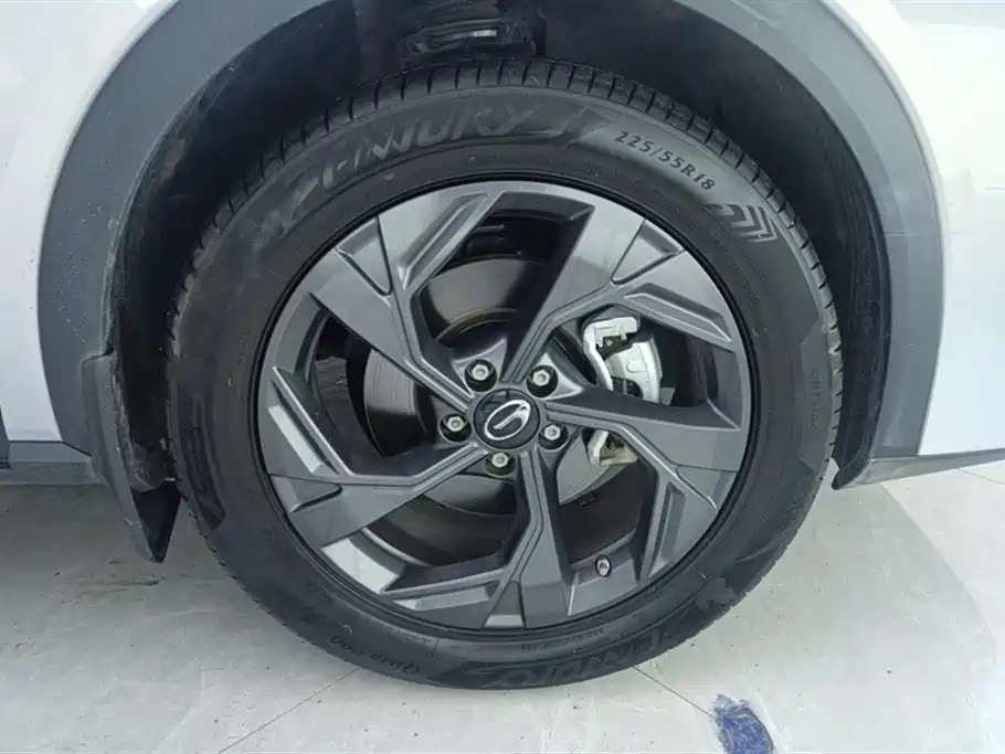 GAC TRUMPCHI GS3
