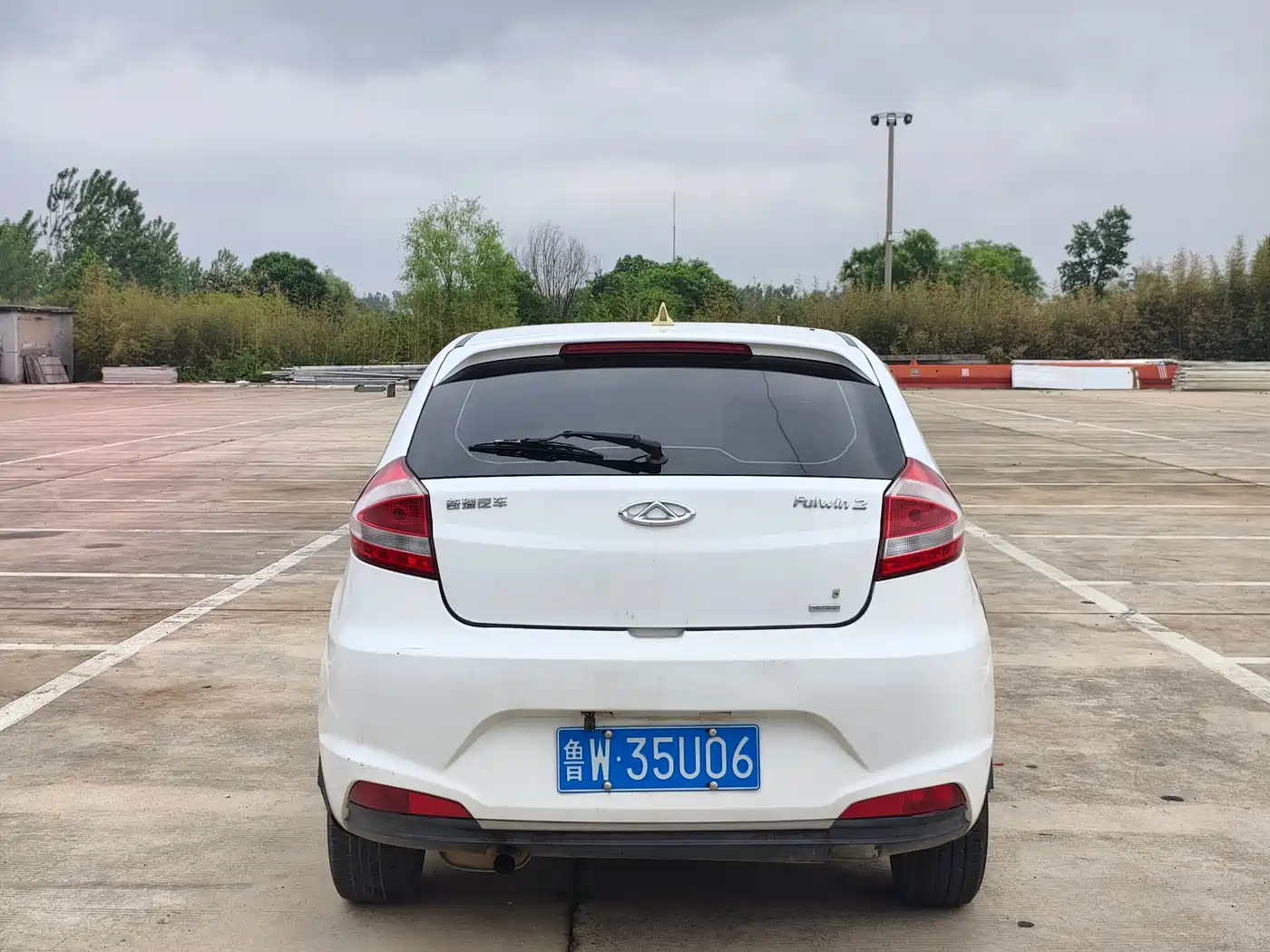 Chery Fengyun 2 2015 2015 1.5L Manual Trend Edition