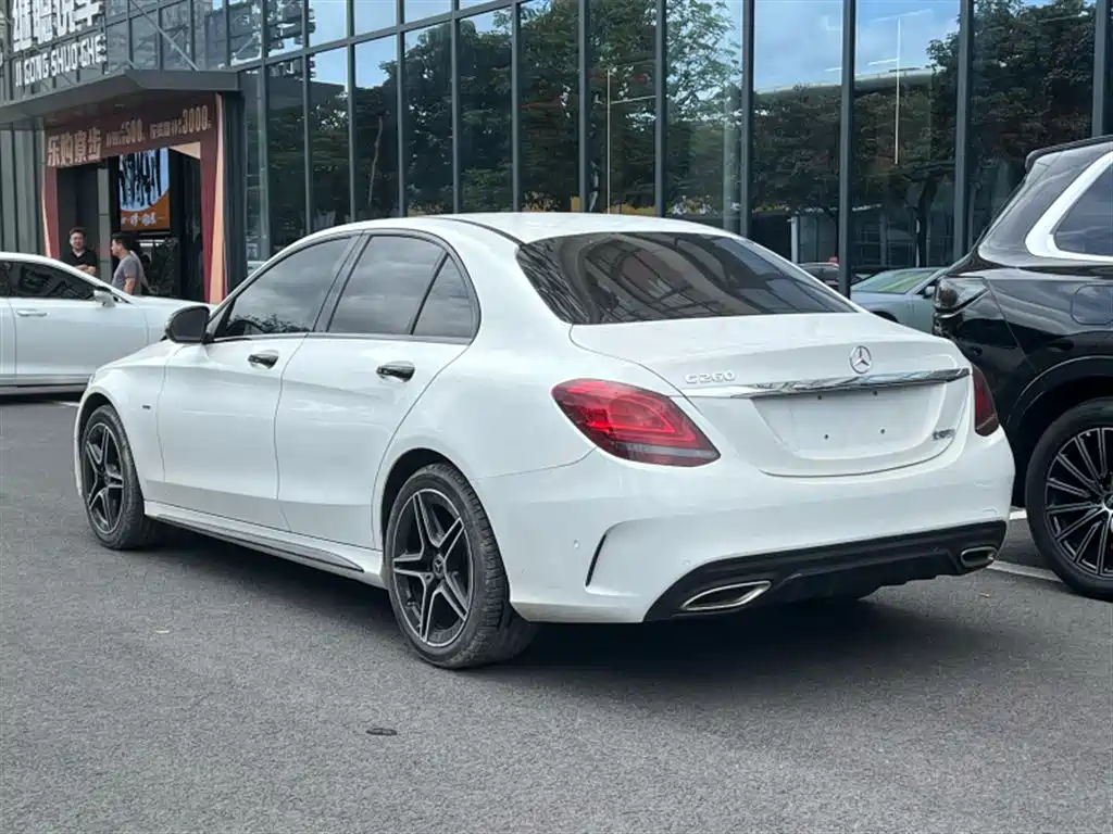 Mercedes-Benz C-Class 2021 C 260 Starry Exclusive Edition фото 3