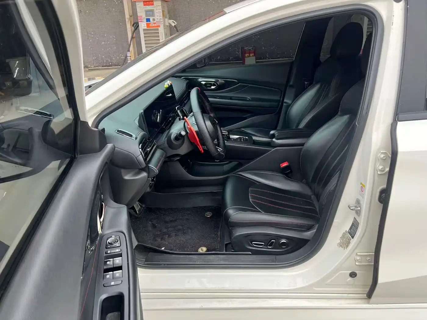GAC Trumpchi Trumpchi Emkoo 2021 270T DCT J16 Edition фото 4