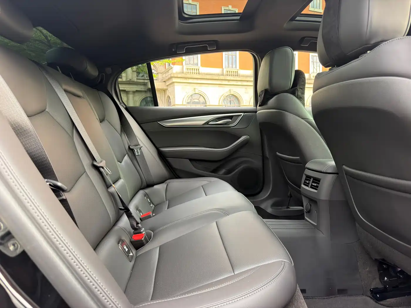 Cadillac CT5 2026 2025 Model 28T Urban Sport Edition
