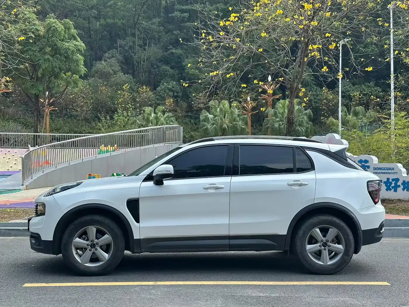 Lynk & Co 01 2019 2.0T 2WD Pure Version China VI фото 9