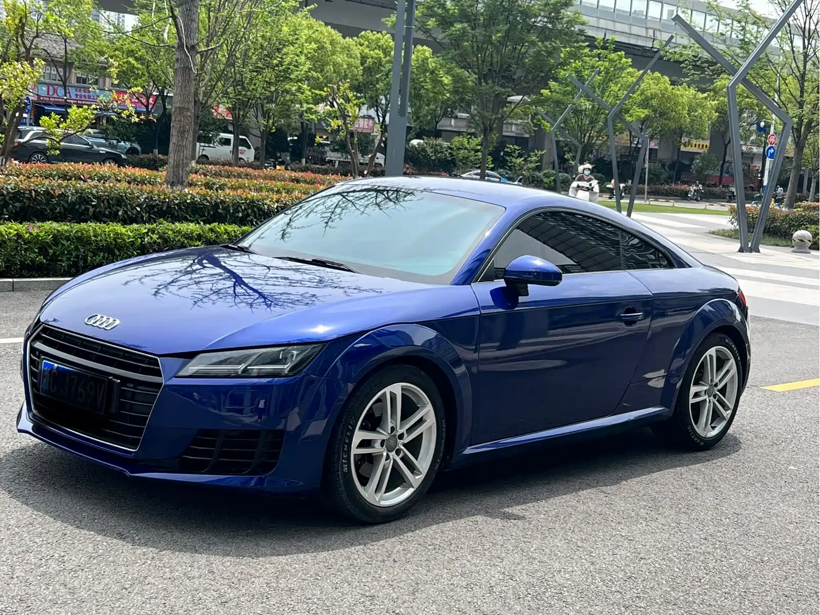 Фото 1 - Audi TT