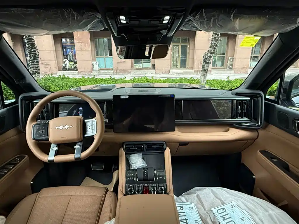 Fang Cheng Bao Leopard 5 2026 Base Model фото 10