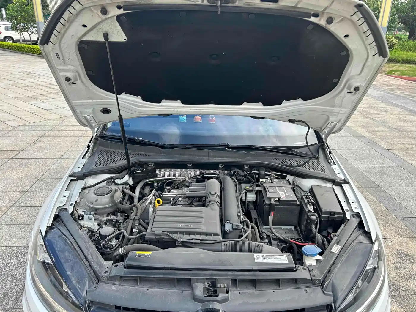 Volkswagen Golf 2020 Beloved Edition 280TSI DSG Comfort фото 14