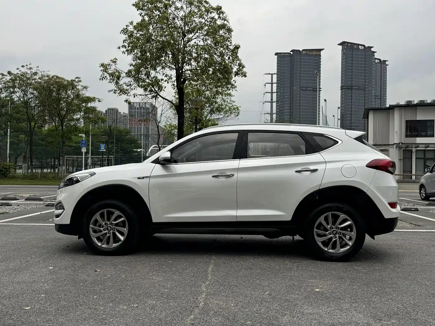 Hyundai Tucson 2015 1.6T Dual Clutch 2WD Smart фото 21