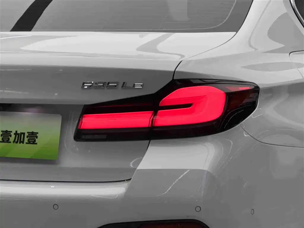 BMW 5 Series New Energy 2021 535Le Pioneer Edition M Sport Package фото 19