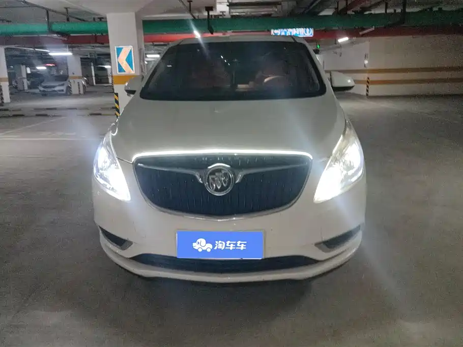 Buick GL8 2018 28T Comfort China VI фото 2