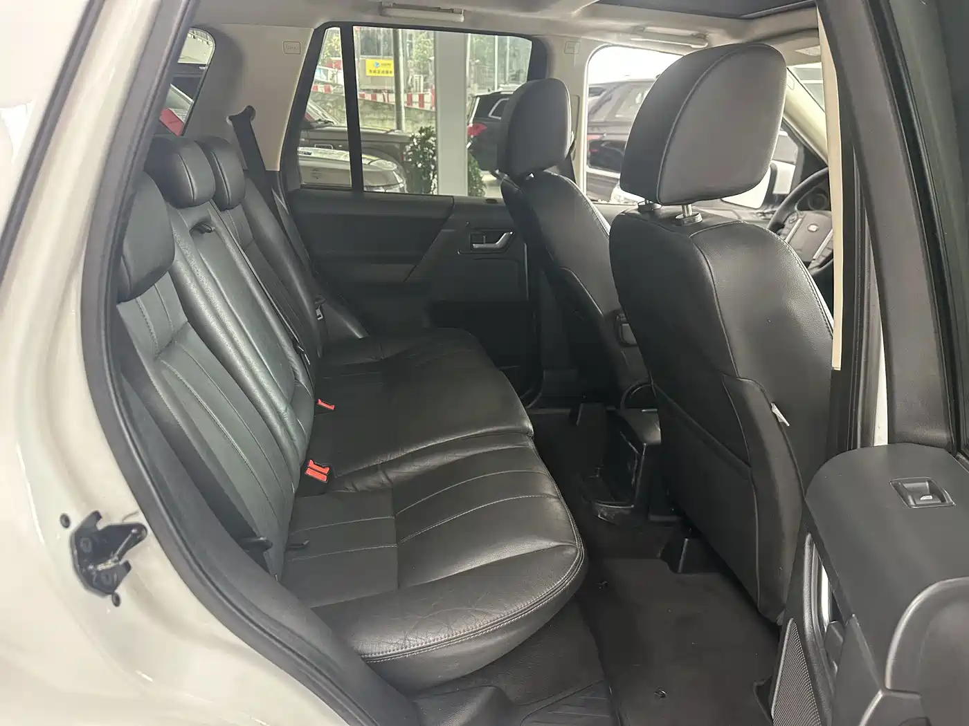 Land Rover Freelander 2 2014 2013 2.2T SD4 SE Diesel Version