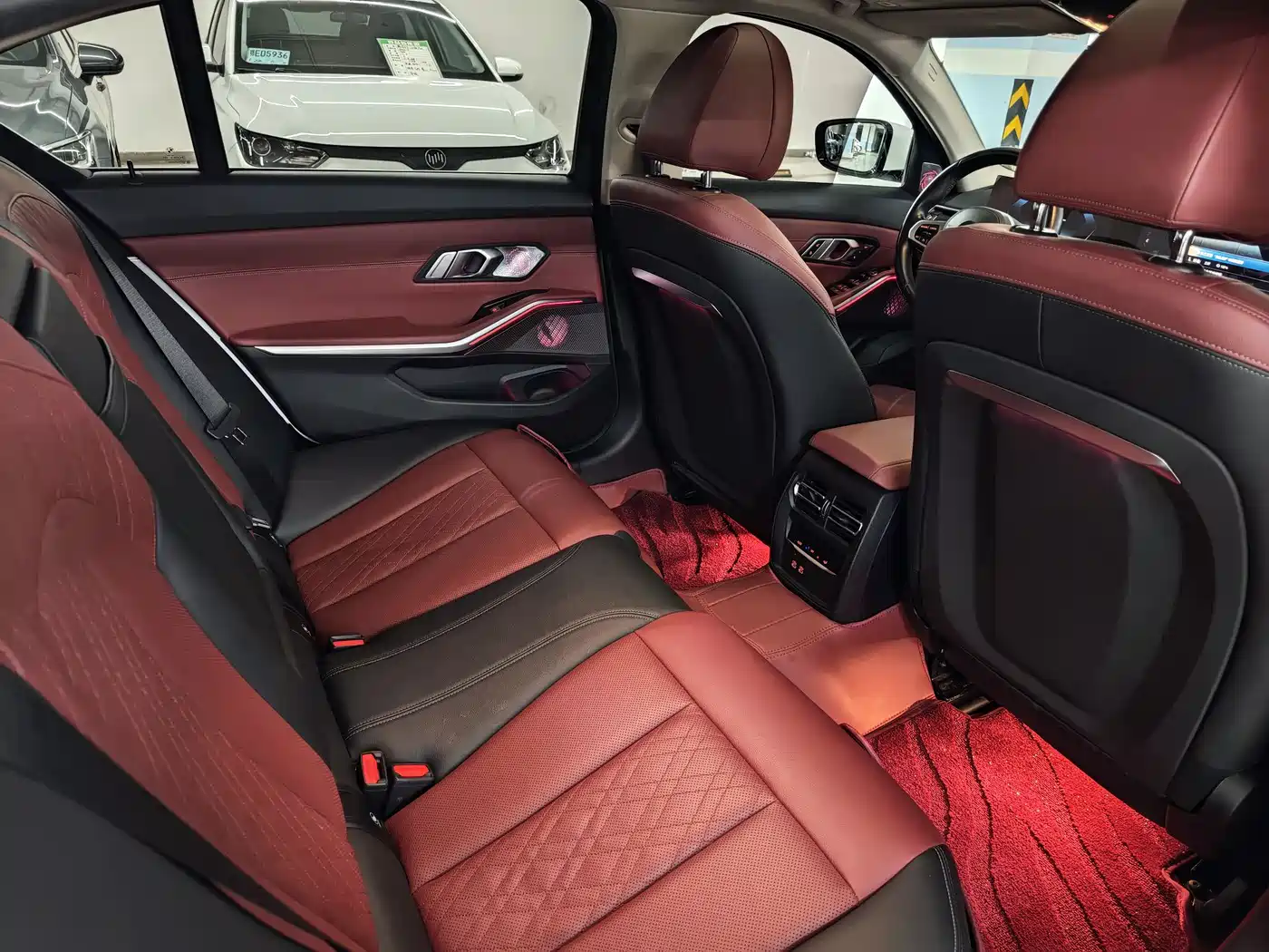 BMW i3 2022 eDrive 35 L фото 11
