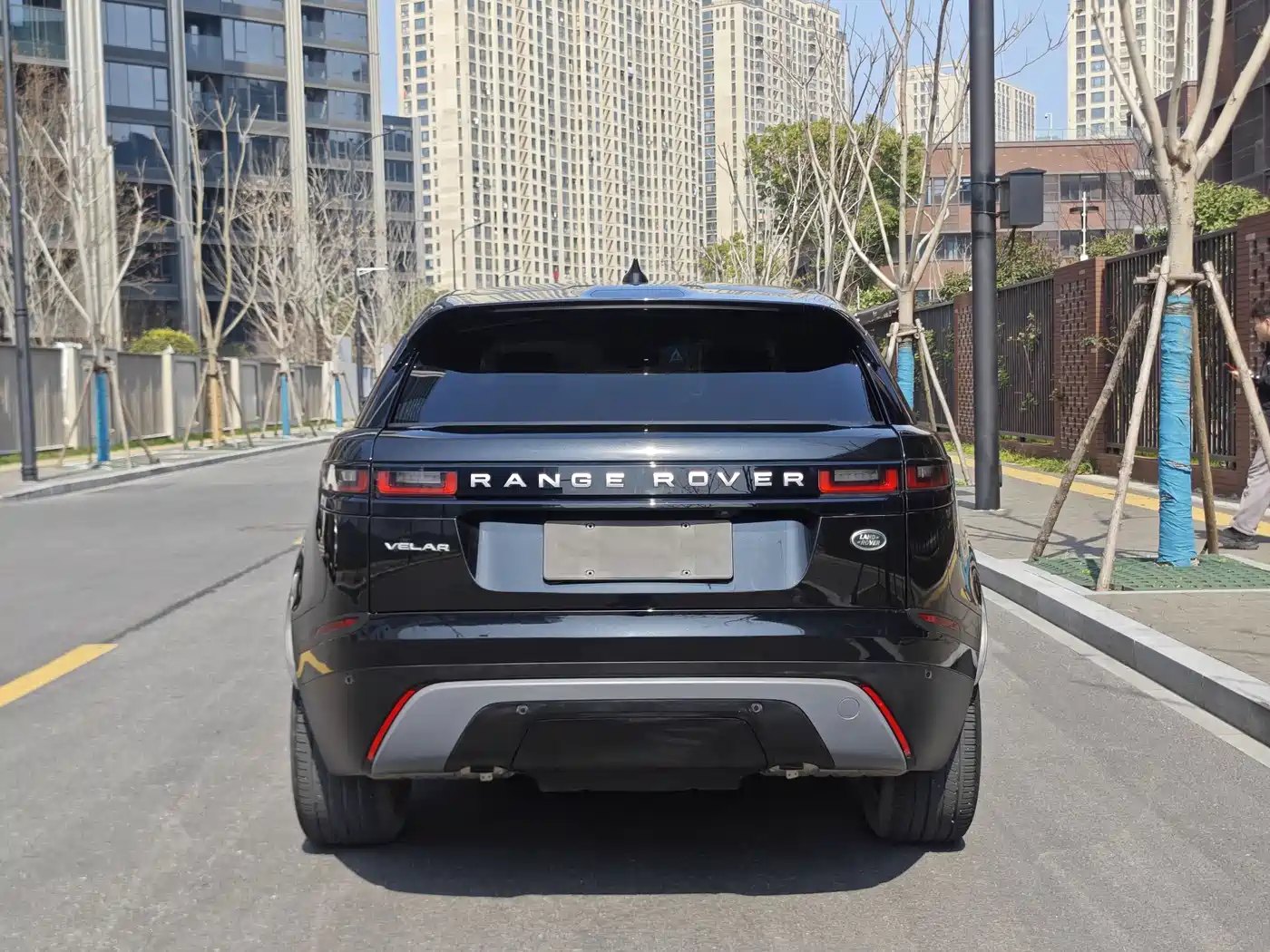 Land Rover Range Rover Velar 2022 250PS фото 10