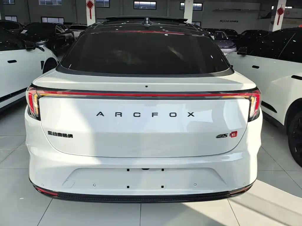 Фото 6 - ARCFOX Alpha S