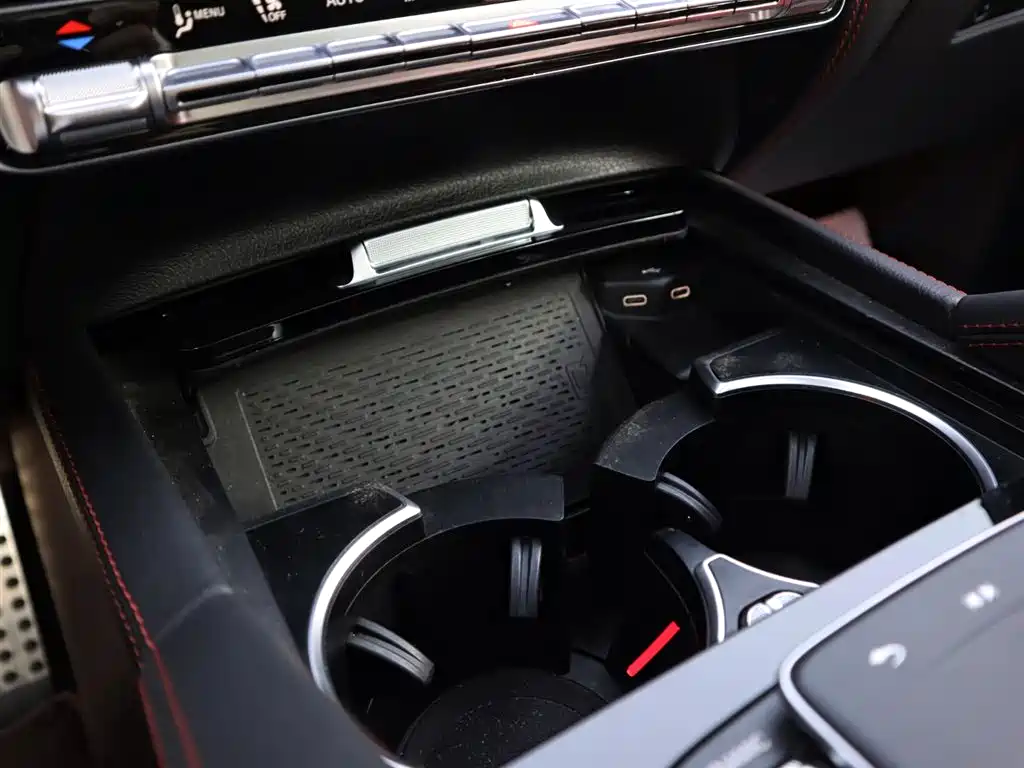 Mercedes-Benz GLE AMG 2024 AMG GLE 53 4MATIC+ фото 27