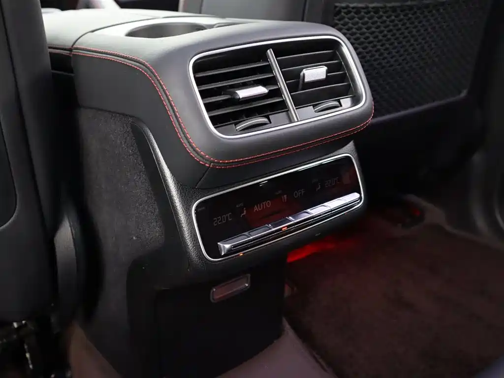 Mercedes-Benz GLE AMG 2024 AMG GLE 53 4MATIC+ фото 23