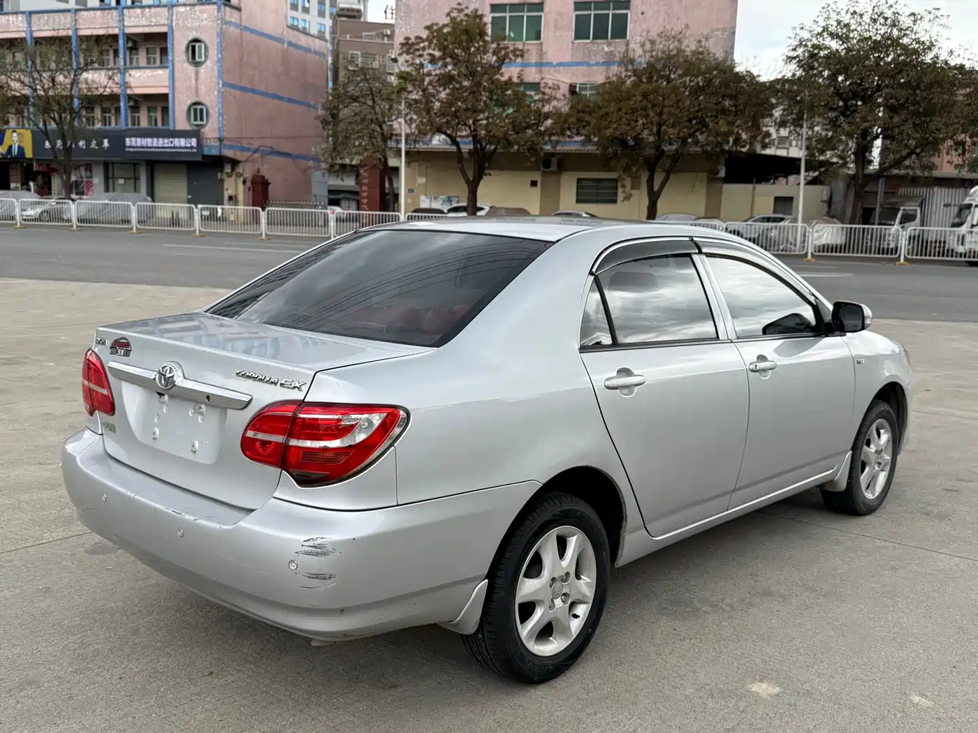 Toyota Corolla 2013 1.6L Automatic Luxury фото 9