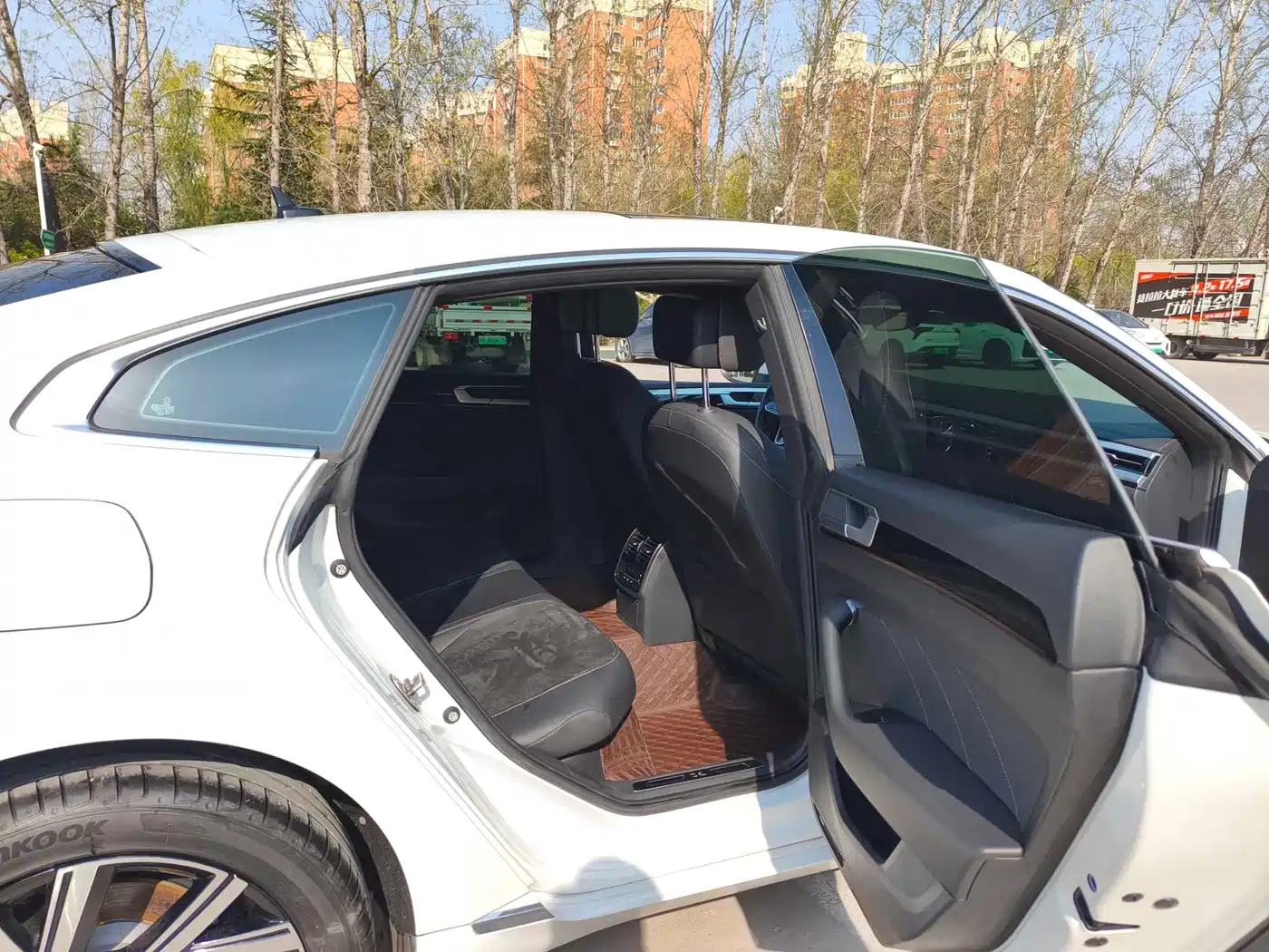 Volkswagen FAW-Volkswagen CC 2024 330TSI Dazzling Edition фото 21