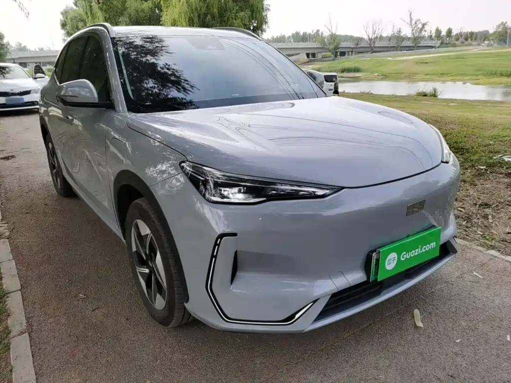 Фото 4 - Geely Galaxy Galaxy E5