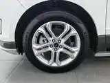 Фото 17 - Ford Edge