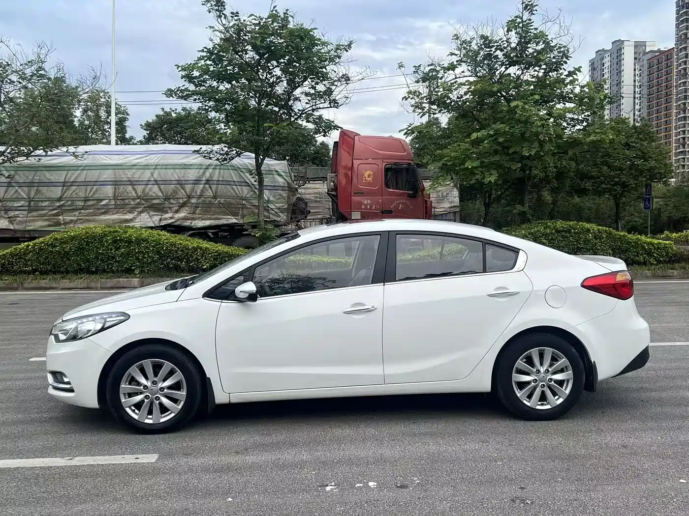 Kia K3 2015 1.6L Manual GLS фото 4
